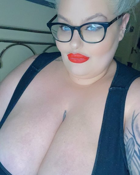 bustybroganxxx only fans