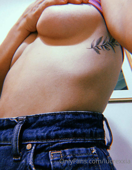 lucrexxia onlyfans exposed