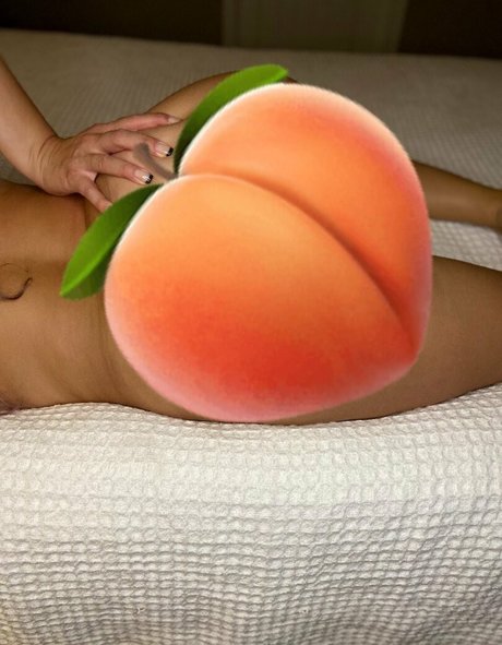 emma averyfree onlyfans leaj