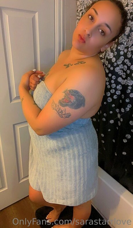 sarastarrlove onlyfans desnuda