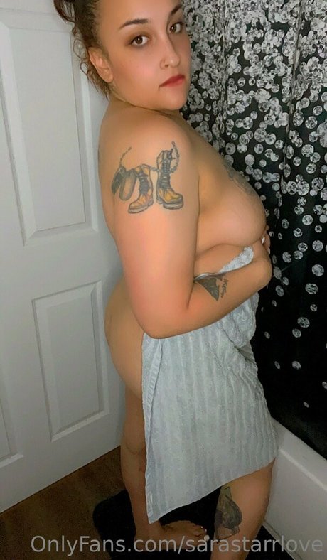 sarastarrlove strip onlyfans