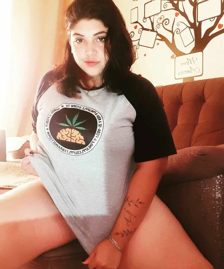 Shay Bongiovi onlyfans pics