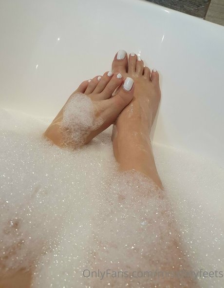 misstinyfeets only fans free