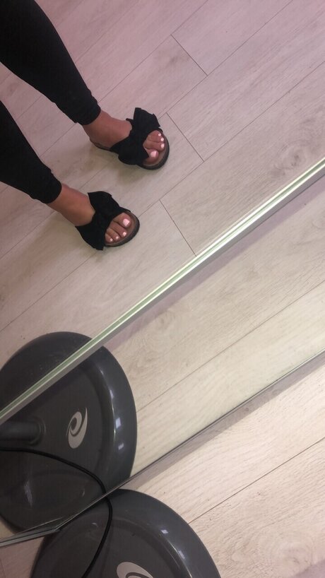 tinkerbellx onlyfans nide