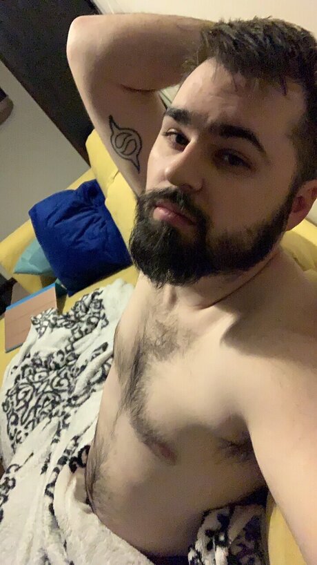 thatsapphire guy nude only fans