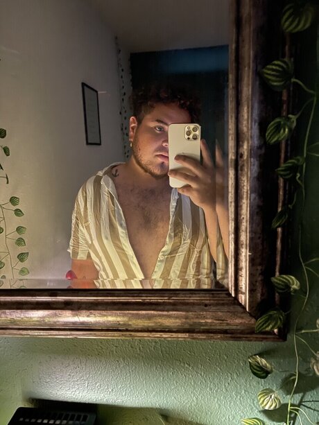 Charlie Rodriguez onlyfans leaks.