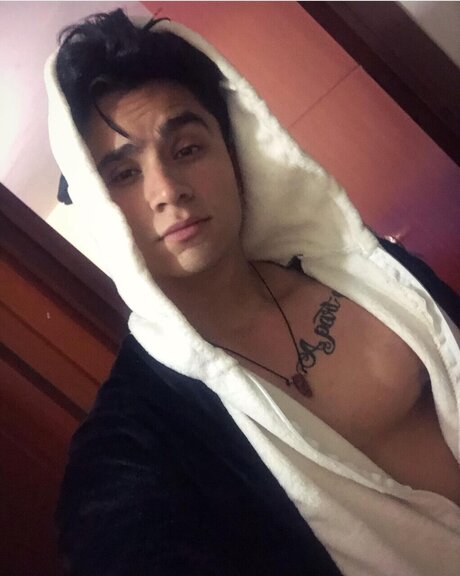 Esteban Moreno onlyfans leaked naked