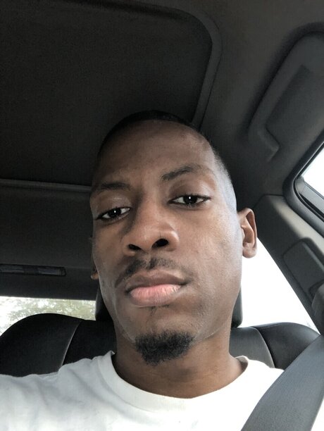 Trevin Myers onlyfans striptease