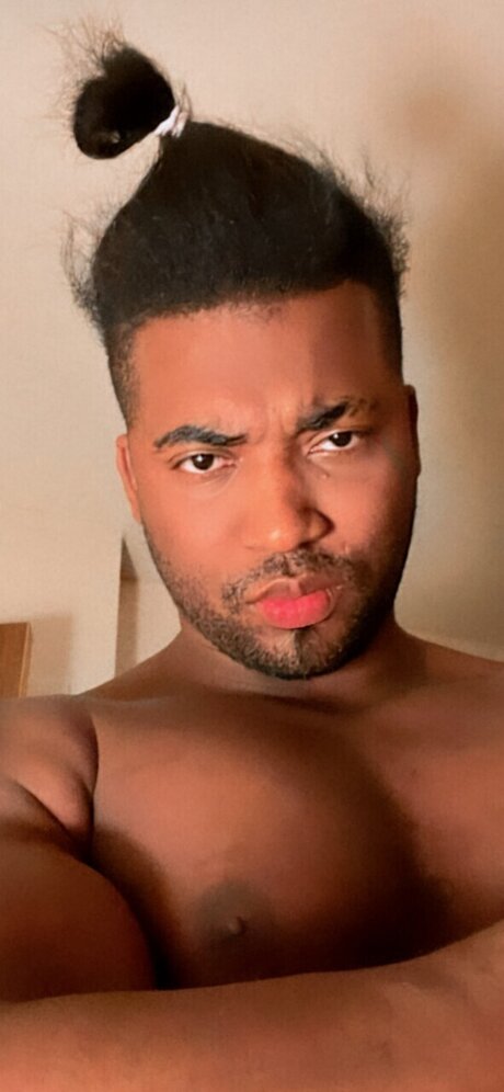 YanMc tu play boy exotic xxx only fans