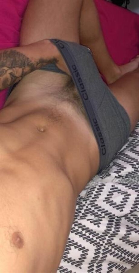 u8082231 nude on onlyfans