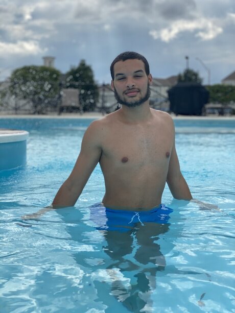 Jivonni Blu onlyfans striptease