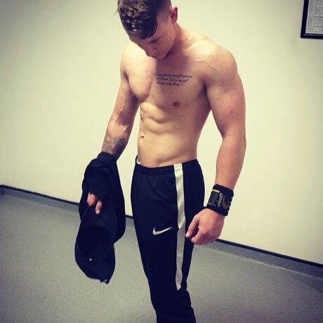 Micksquires ass onlyfans