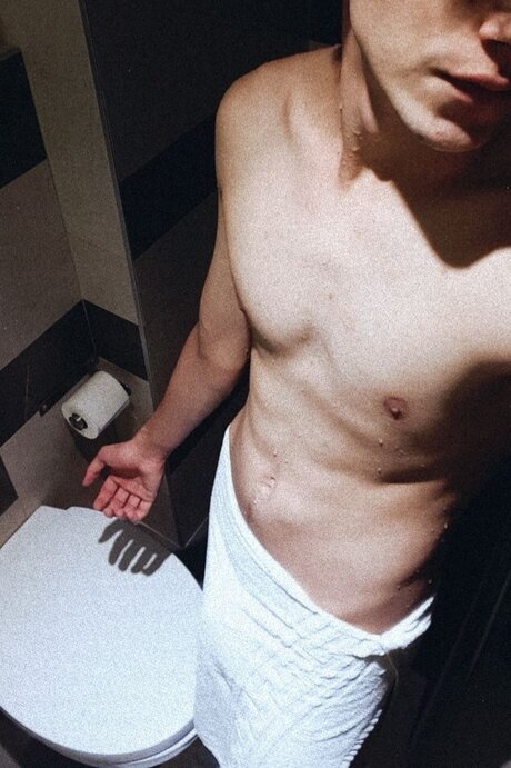 wrhol leaked naked onlyfans