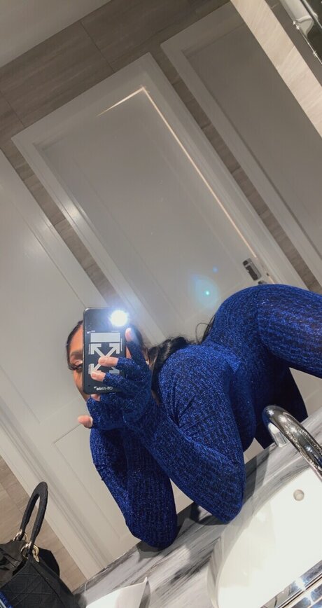 Stacie Austin onlyfans lean