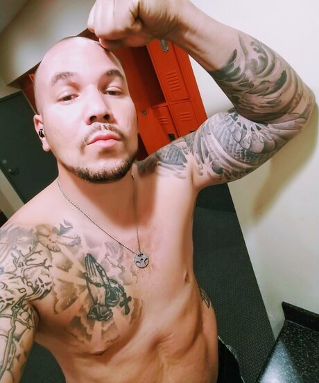 Oneluckyman99 onlyfans exposed