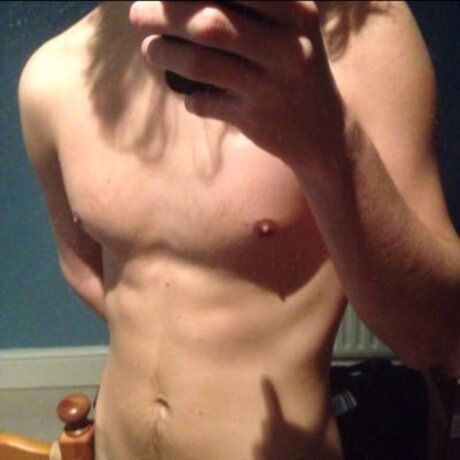 ilikenudism only fans pic