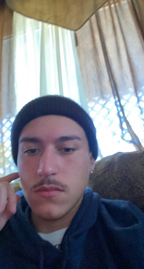 Elias Re onlyfans nude pictures