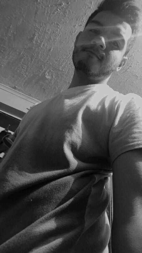 Xxxxx nude only fans leaks