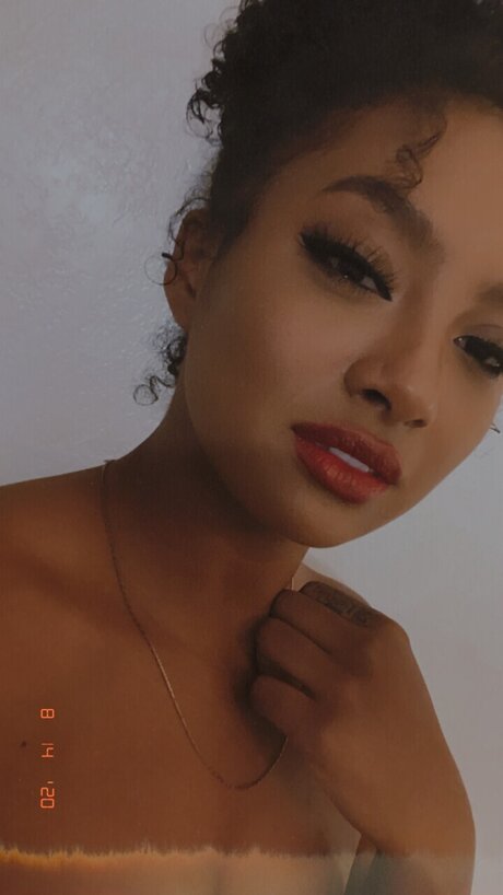 KissesXK leak onlyfans nude