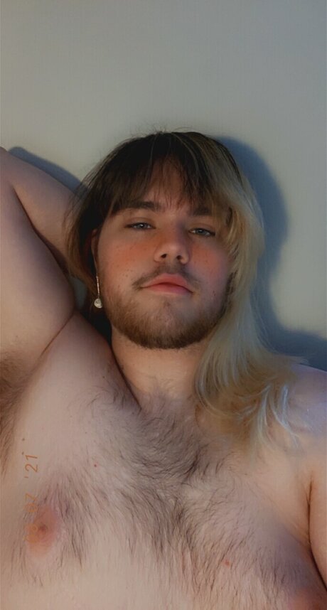 Skyler Auld onlyfans leaked pics