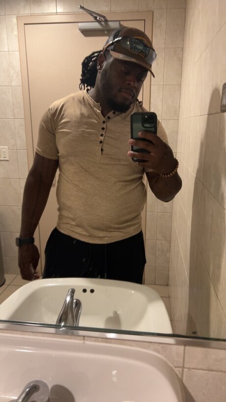 Outlaw9000 onlyfans leak ass