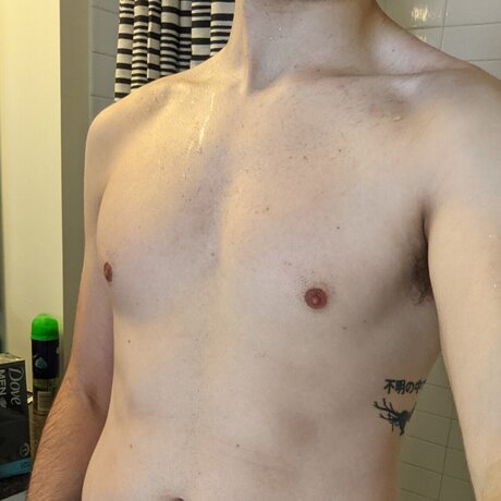 Riley Stone naked onlyfans leaks