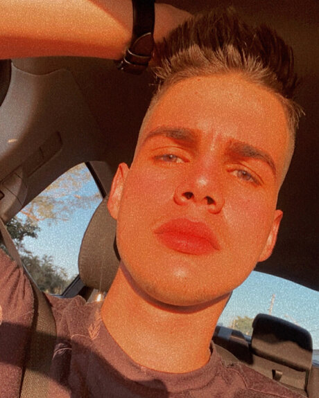 Manu Manu onlyfans naked leaks