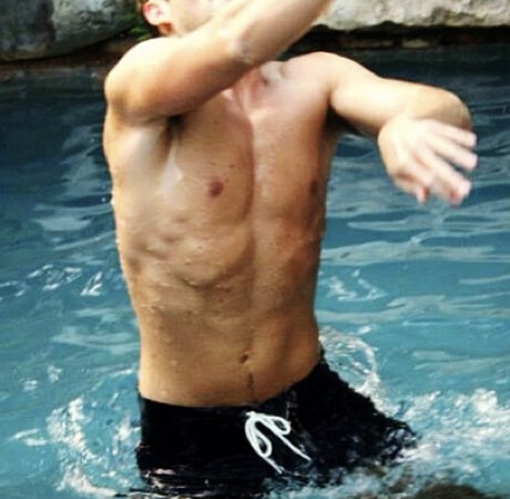 Luke James leaked onlyfans