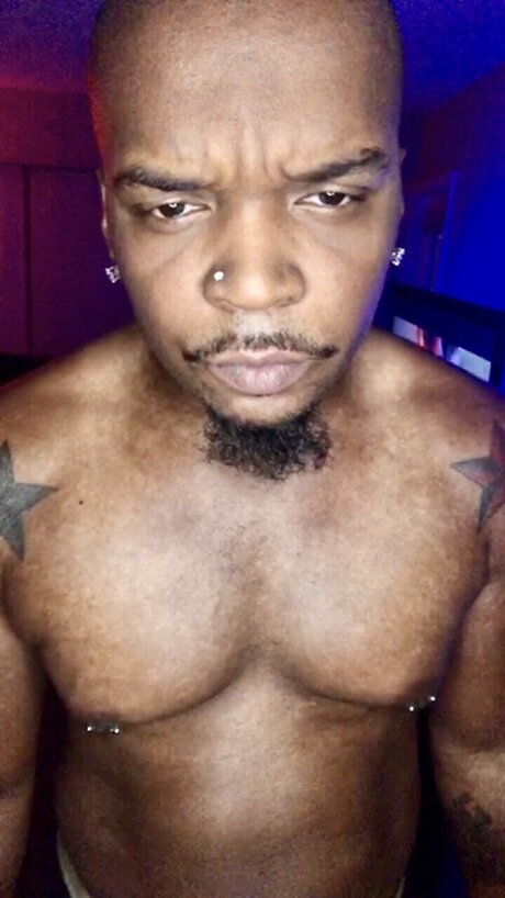 BLACKLIGHTING onlyfans gratis