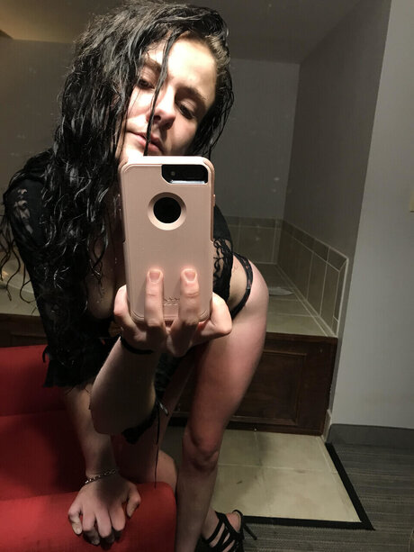 Lorie Lust onlyfans nude pictures