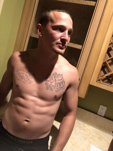 Colter Wall nude only fans