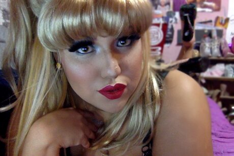 Belle Roman onlyfans sex leak