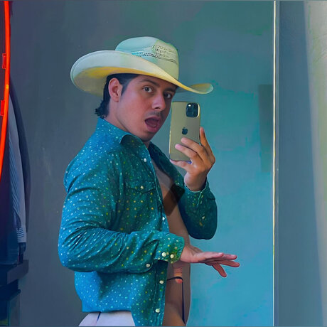 BastiaanCru onlyfans content leaked