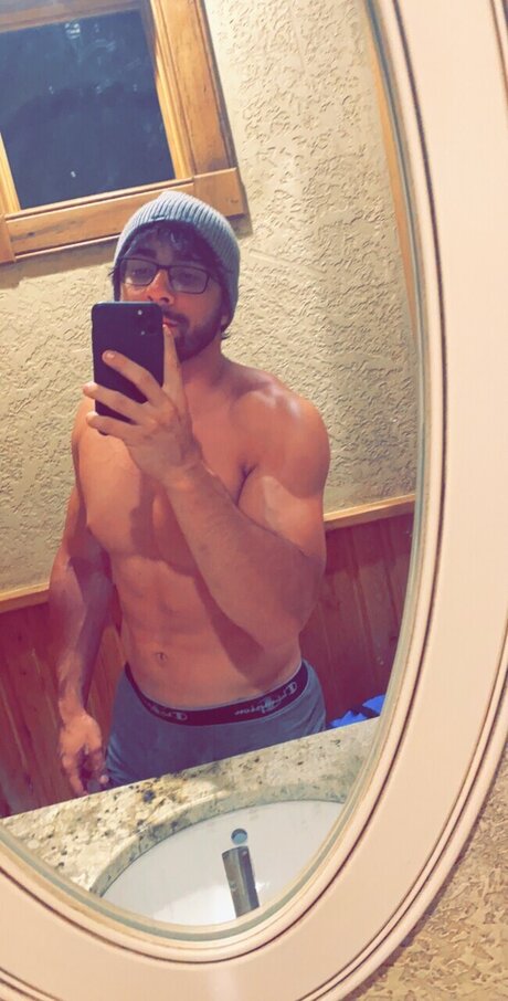 Ryder Fuller onlyfans picture