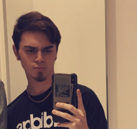 Chase Lanston nude leaked onlyfans