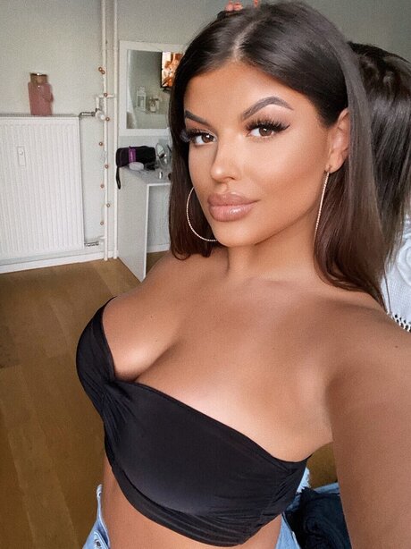 Bebesita onlyfans leaked naked