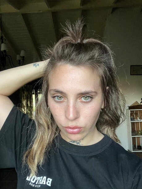 Candela Sills onlyfans leaked tits