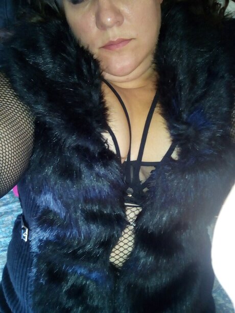 OneHotMess onlyfans content