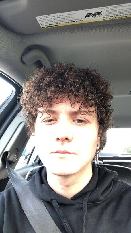 james_ onlyfans nude leak