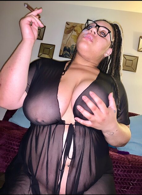 HazelBaybe onlyfans nude