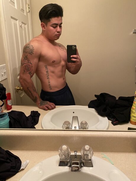 Emmanuel Vazquez onlyfans