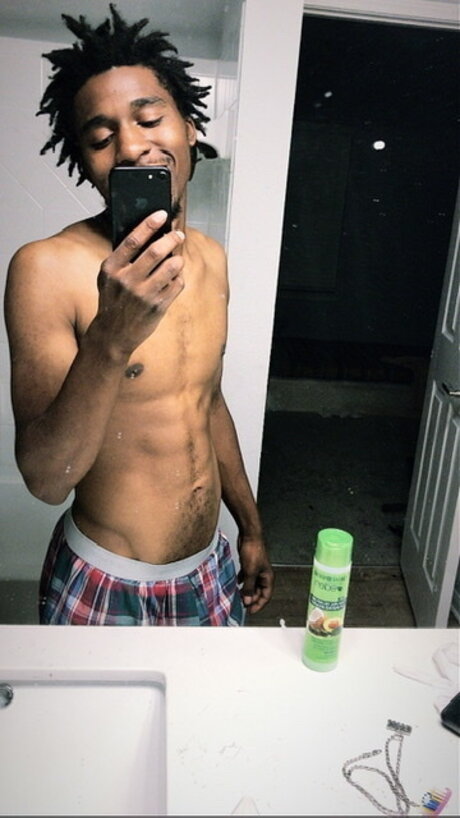 Royfrom27 onlyfans leaks