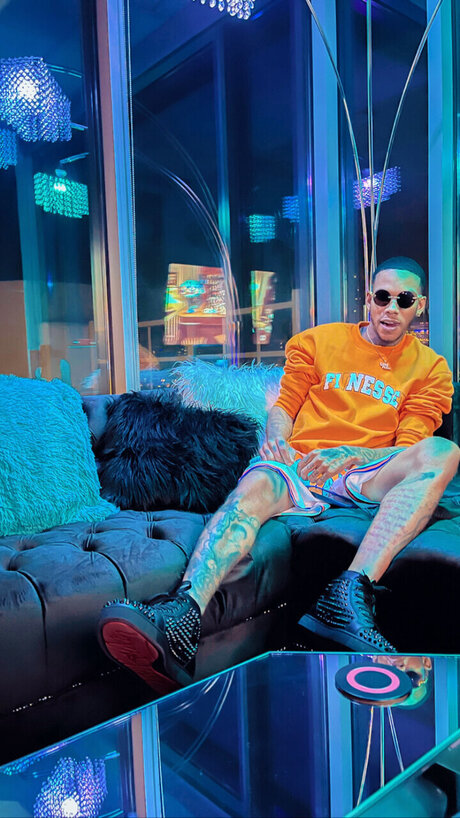 Icemikeloveasia leaked onlyfans pictures