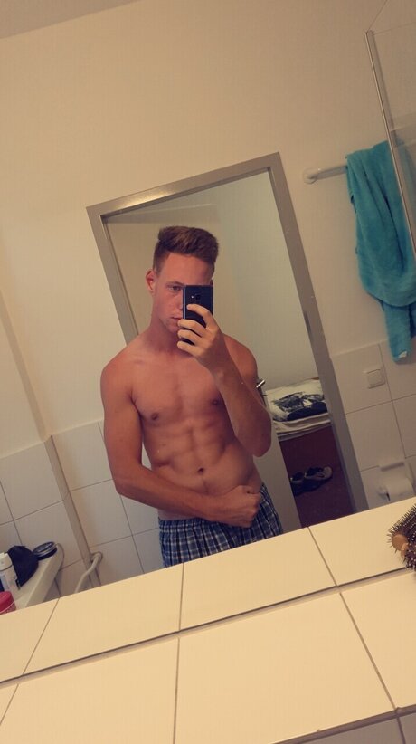 Alpha Eric leaked naked onlyfans