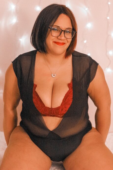 AAnn onlyfans model images