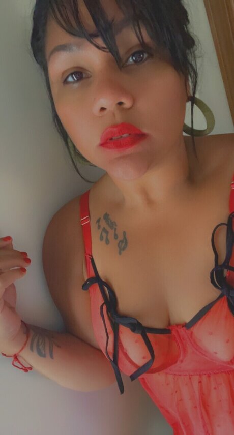 Marie Masseur onlyfans lesk