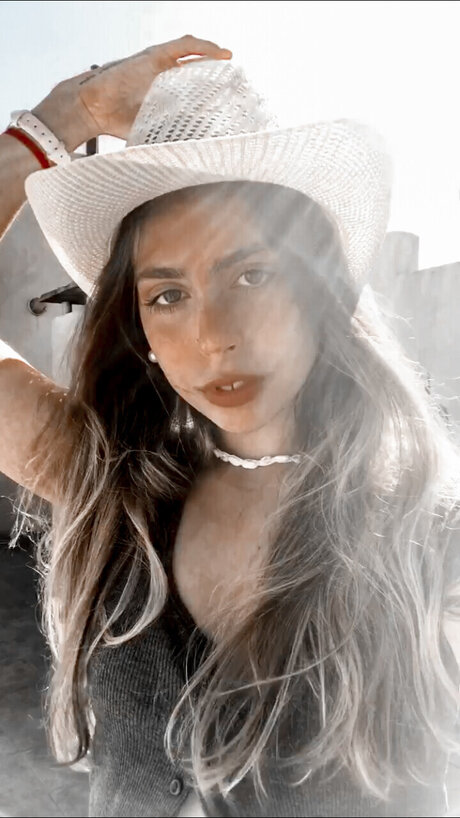 jael bertte avila onlyfans nude content