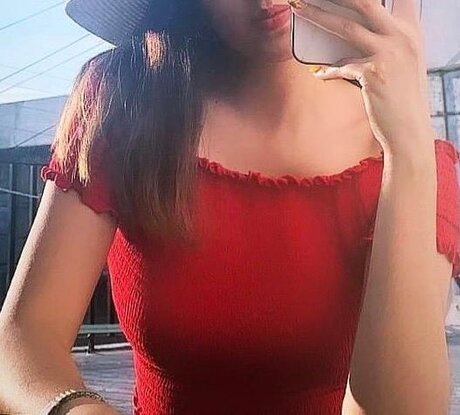 Stephy Cyrus strip onlyfans