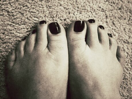 WickedlyWideFeet onlyfans nude tits