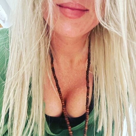 Blanco Peach naked onlyfans leaked